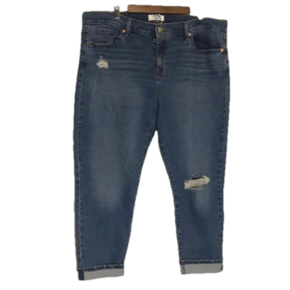 LEVI’S Women’s Medium Wash DISTRESSED ANKLE Cropped Jeans Sz 18 - Picture 2 of 15